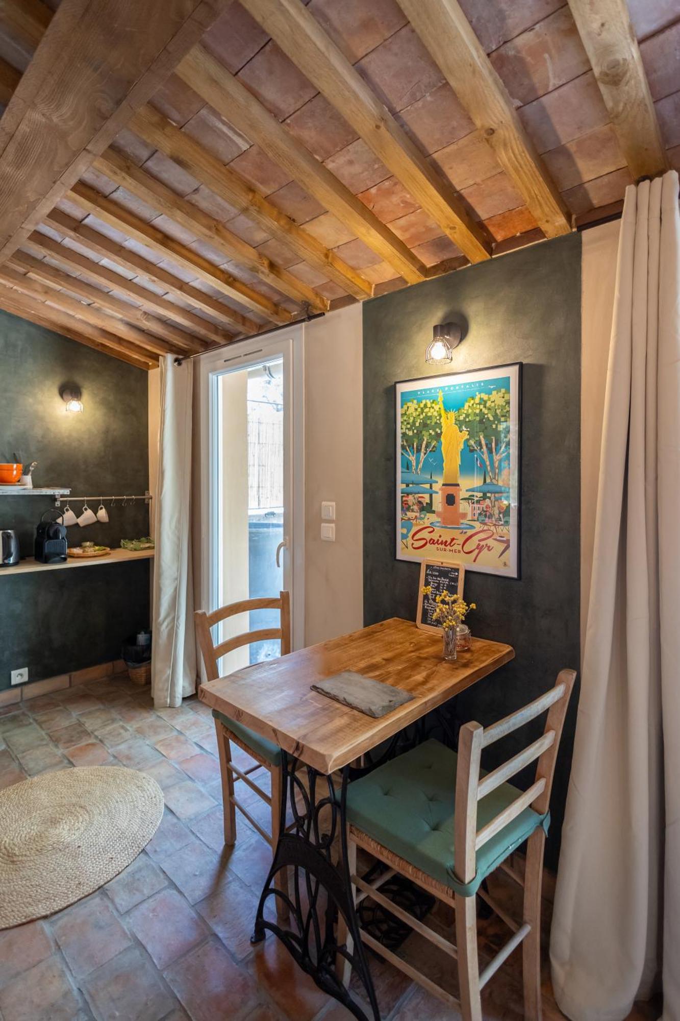 Les Pieds Tanques - Chambres D'Hotes - Calanque A Pieds Saint-Cyr-sur-Mer Exterior foto